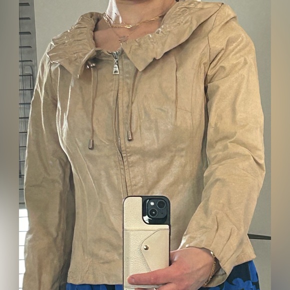 Danier women’s leather/suede jacket - Picture 3 of 11